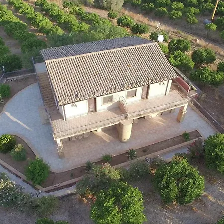 Tenuta Bellaprima Hotel *